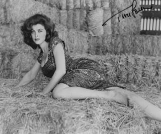 Tina Louise feet photo thumbnail