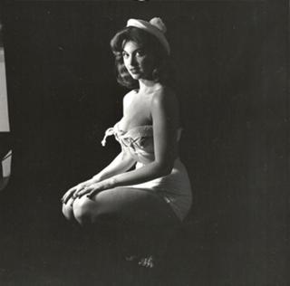 Tina Louise feet photo thumbnail
