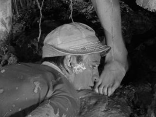 Tina Louise feet photo thumbnail