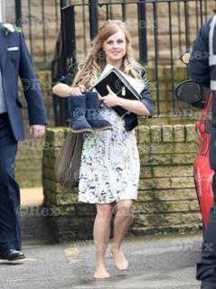 Tina O'Brien feet photo thumbnail