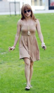 Tina O'Brien feet photo thumbnail