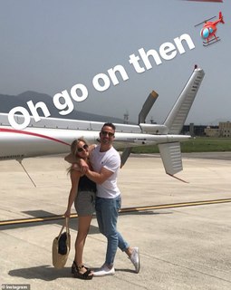 Tina O'Brien feet photo thumbnail