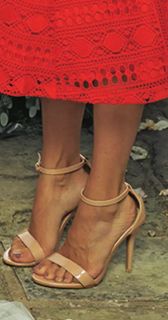Tina O'Brien feet photo thumbnail
