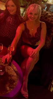 Tina O'Brien feet photo 3