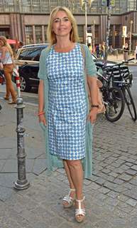 Tina Ruland feet photo thumbnail