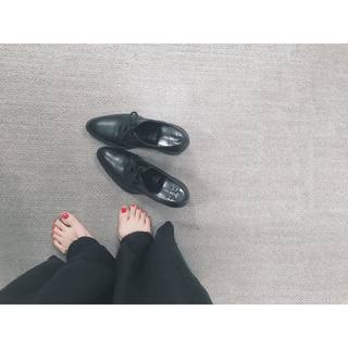 Tina Tamashiro feet photo 15