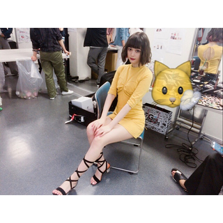 Tina Tamashiro feet photo 7