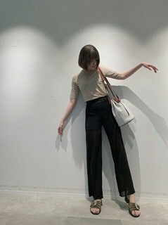 Tina Tamashiro feet photo 9