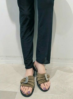 Tina Tamashiro feet photo 8