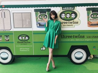 Tina Tamashiro feet photo 2