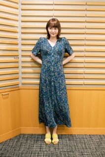 Tina Tamashiro feet photo 3