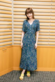 Tina Tamashiro feet photo 1