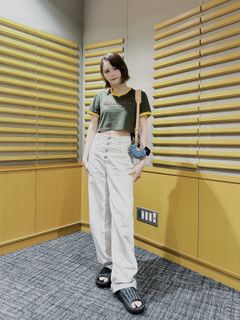 Tina Tamashiro feet photo 17