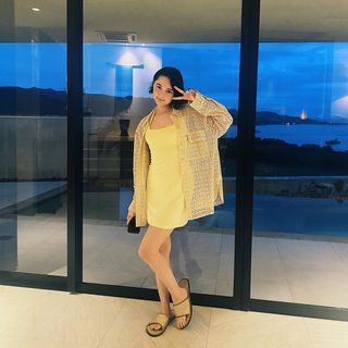 Tina Tamashiro feet photo 15