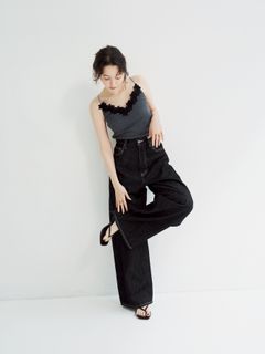 Tina Tamashiro feet photo 3
