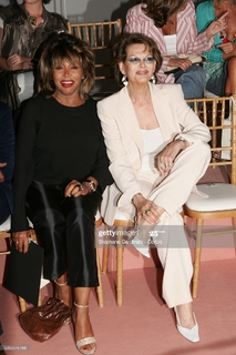 Tina Turner feet photo thumbnail