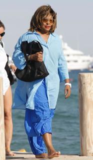 Tina Turner feet photo thumbnail