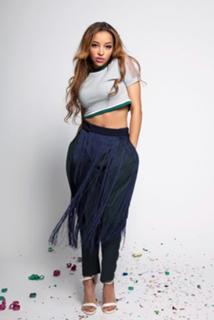 Tinashe feet photo thumbnail
