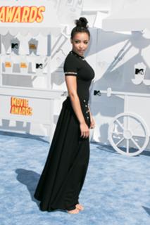 Tinashe feet photo thumbnail