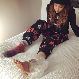 Tinashe feet photo thumbnail