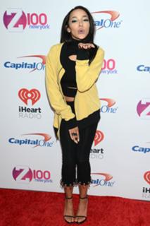Tinashe feet photo thumbnail