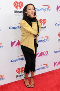 Tinashe feet photo thumbnail
