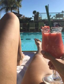Tinashe feet photo thumbnail