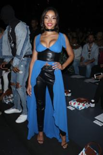 Tinashe feet photo thumbnail