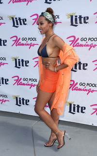 Tinashe feet photo thumbnail