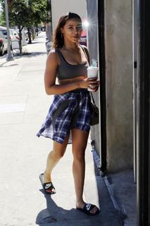 Tinashe feet photo thumbnail