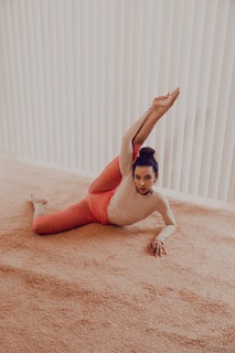 Tinashe feet photo thumbnail