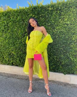 Tinashe feet photo thumbnail