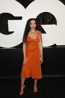 Tinashe feet photo thumbnail