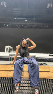 Tinashe feet photo thumbnail