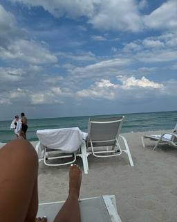 Tinashe feet photo thumbnail