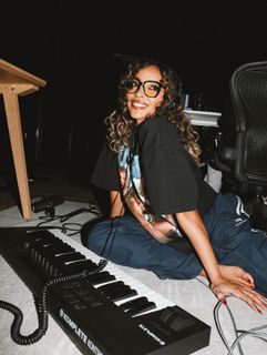 Tinashe feet photo 7