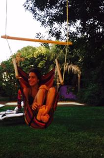 Tini Stoessel feet photo thumbnail