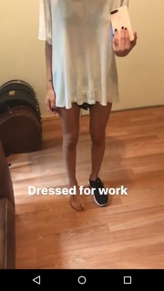 Tini Stoessel feet photo thumbnail
