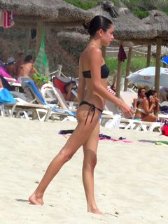 Tini Stoessel feet photo thumbnail