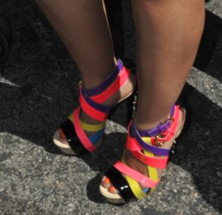 Tiny Harris feet photo thumbnail