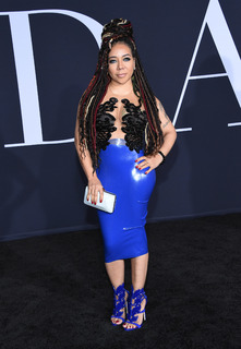 Tiny Harris feet photo thumbnail