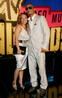 Tiny Harris feet photo thumbnail