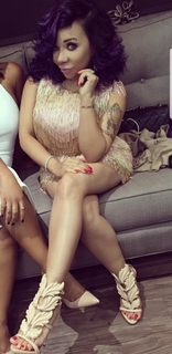Tiny Harris feet photo thumbnail