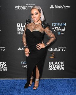 Tiny Harris feet photo thumbnail