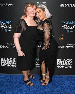 Tiny Harris feet photo thumbnail