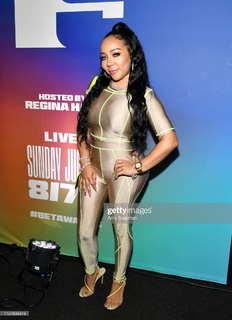Tiny Harris feet photo thumbnail