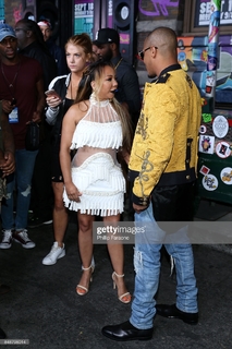 Tiny Harris feet photo thumbnail