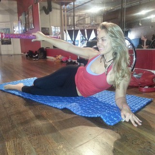 Tiphany Adams feet photo 5