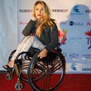 Tiphany Adams feet photo 9