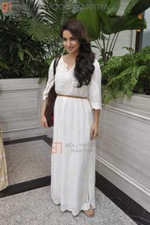 Tisca Chopra feet photo thumbnail